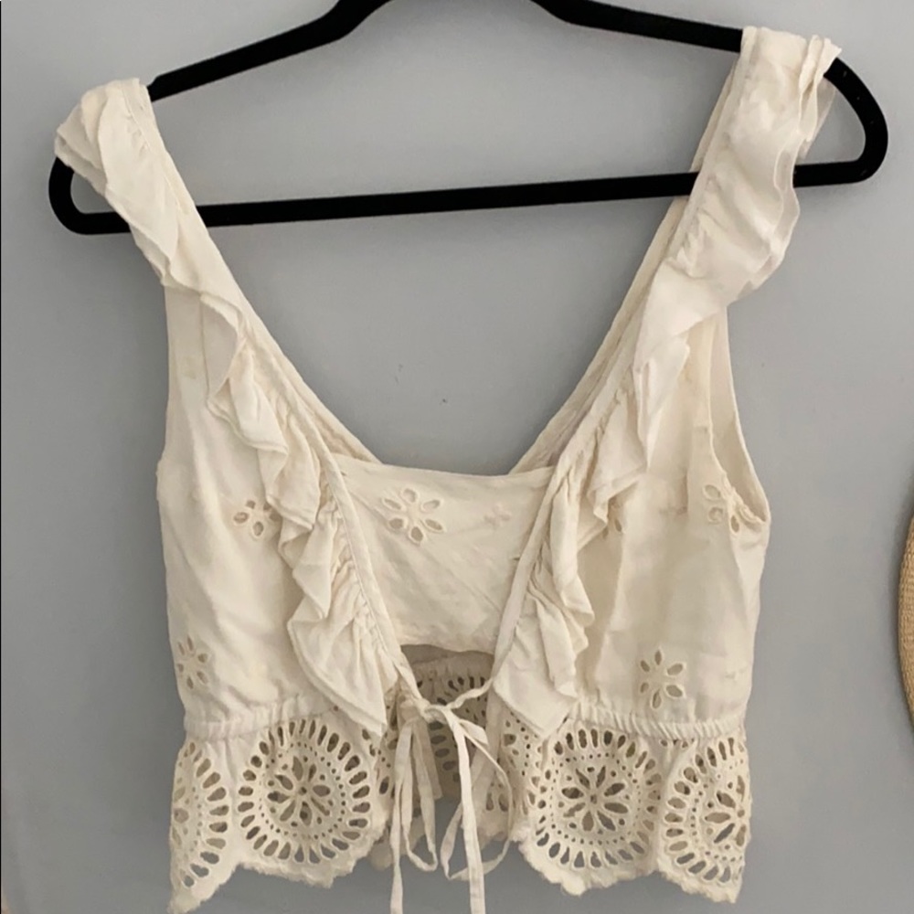 Winston white ruffled top